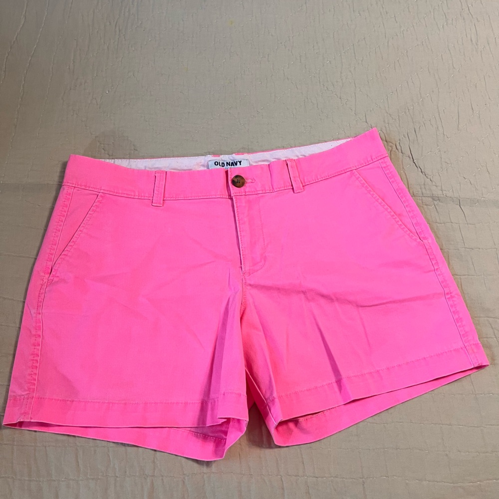 Old Navy Chino shorts